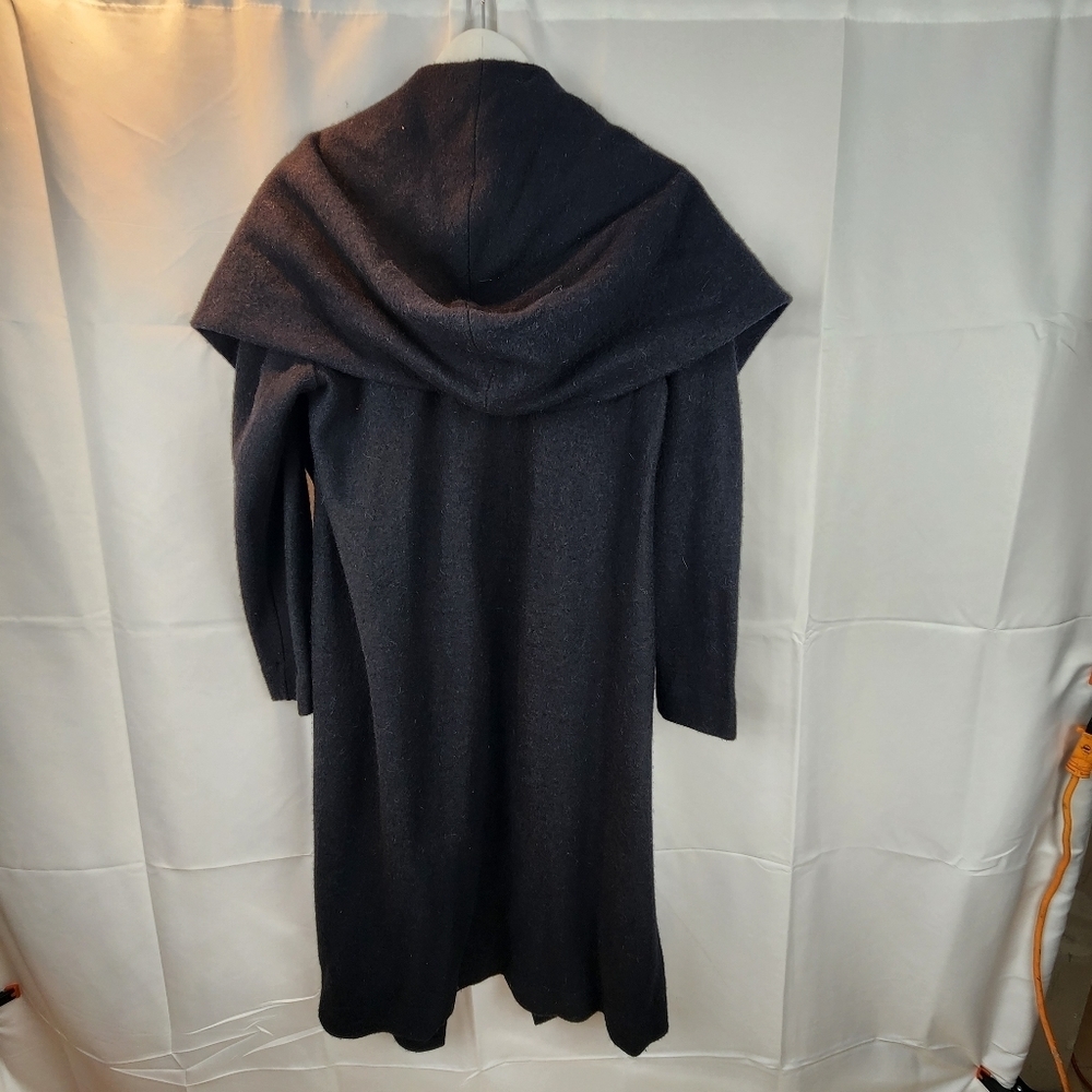 Designer wool coat size S in EUC - Picture 8 of 9